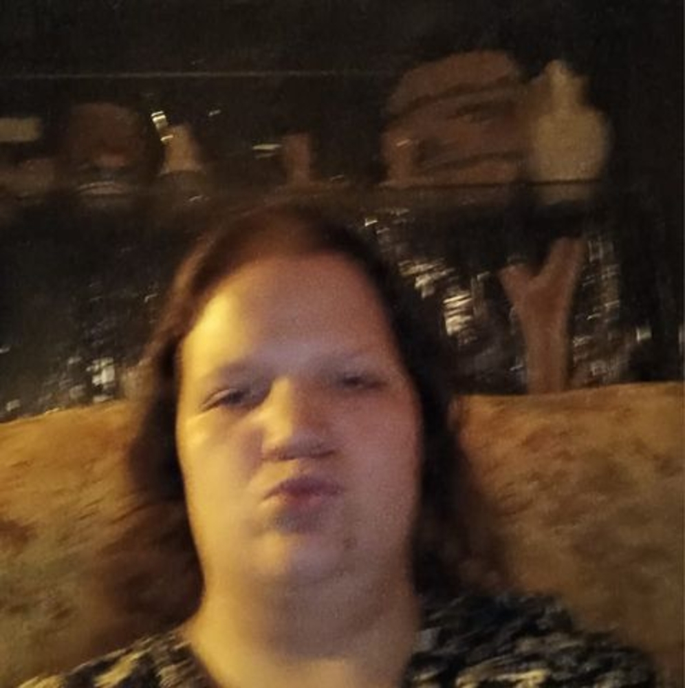 Meet your Posher, Raven